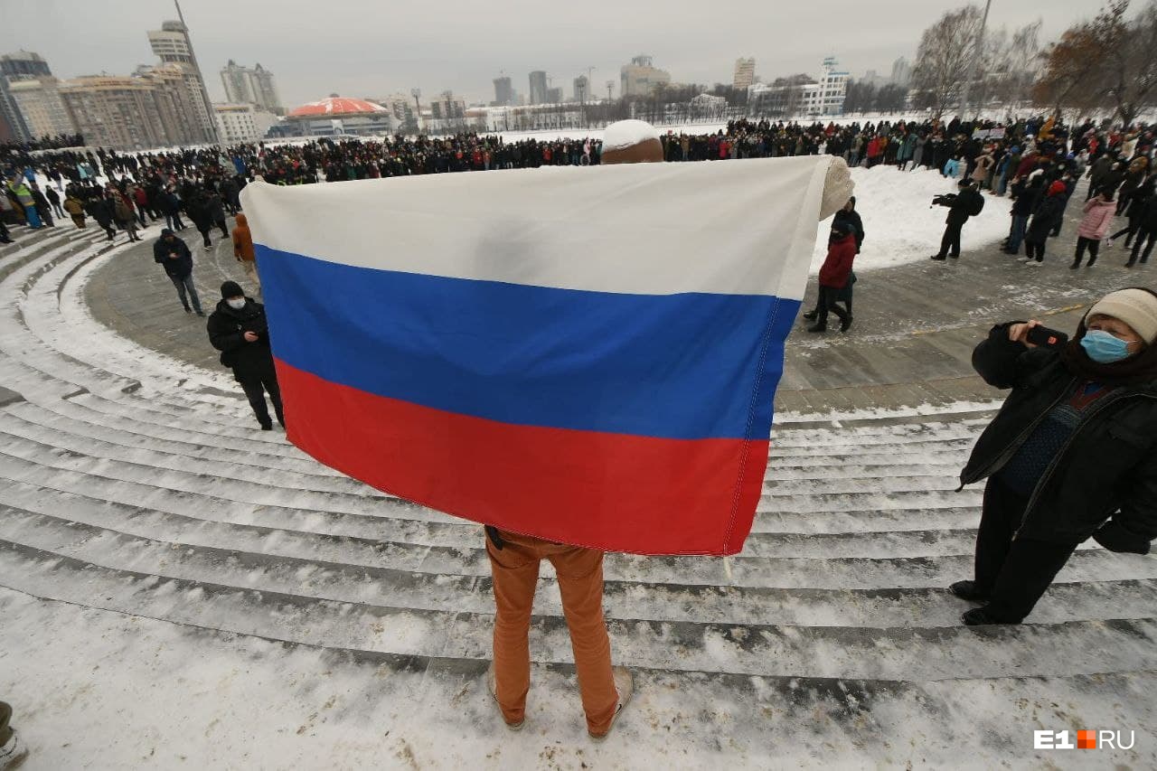 Сначала собравшихся не разгоняли Сначала собравшихся не разгоняли