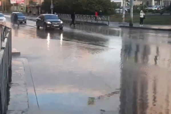 Вода не уходит в ливневку Вода не уходит в ливневку