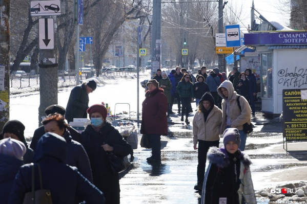 Скоро теплые куртки можно будет сменить на легкие ветровки Скоро теплые куртки можно будет сменить на легкие ветровки