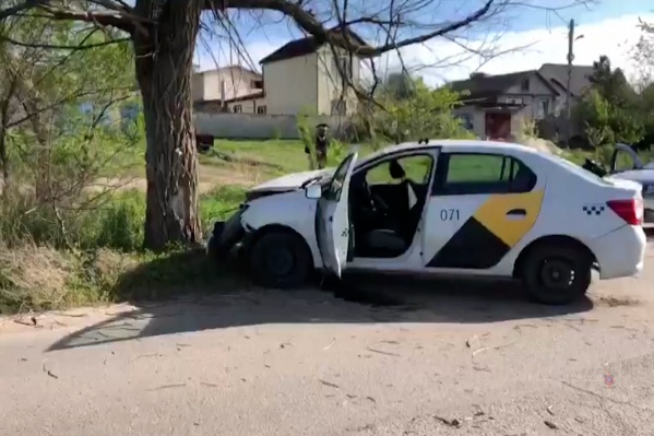 Авария произошла ранним пятничным утром Авария произошла ранним пятничным утром