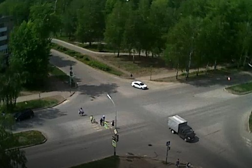 Авария произошла на перекрестке улицы Островского и бульвара Космонавтов. Сейчас трансляция с него ведется на сайте «Уфанет» Авария произошла на перекрестке улицы Островского и бульвара Космонавтов. Сейчас трансляция с него ведется на сайте «Уфанет»