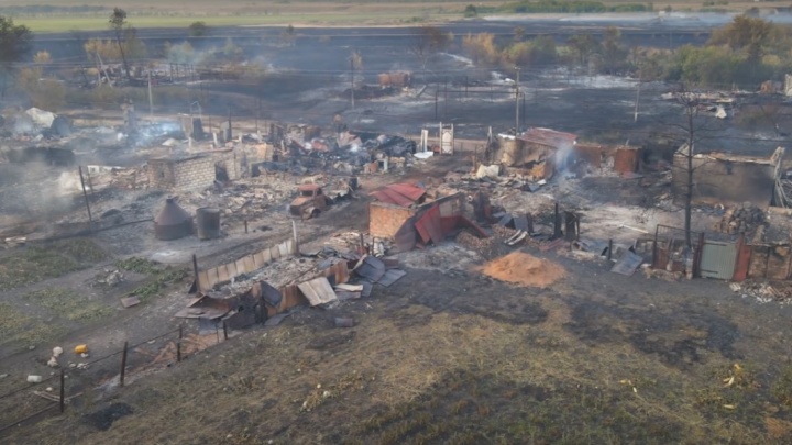 Собственникам сгоревших в Борском районе домов выплатят по 100 тысяч рублей
