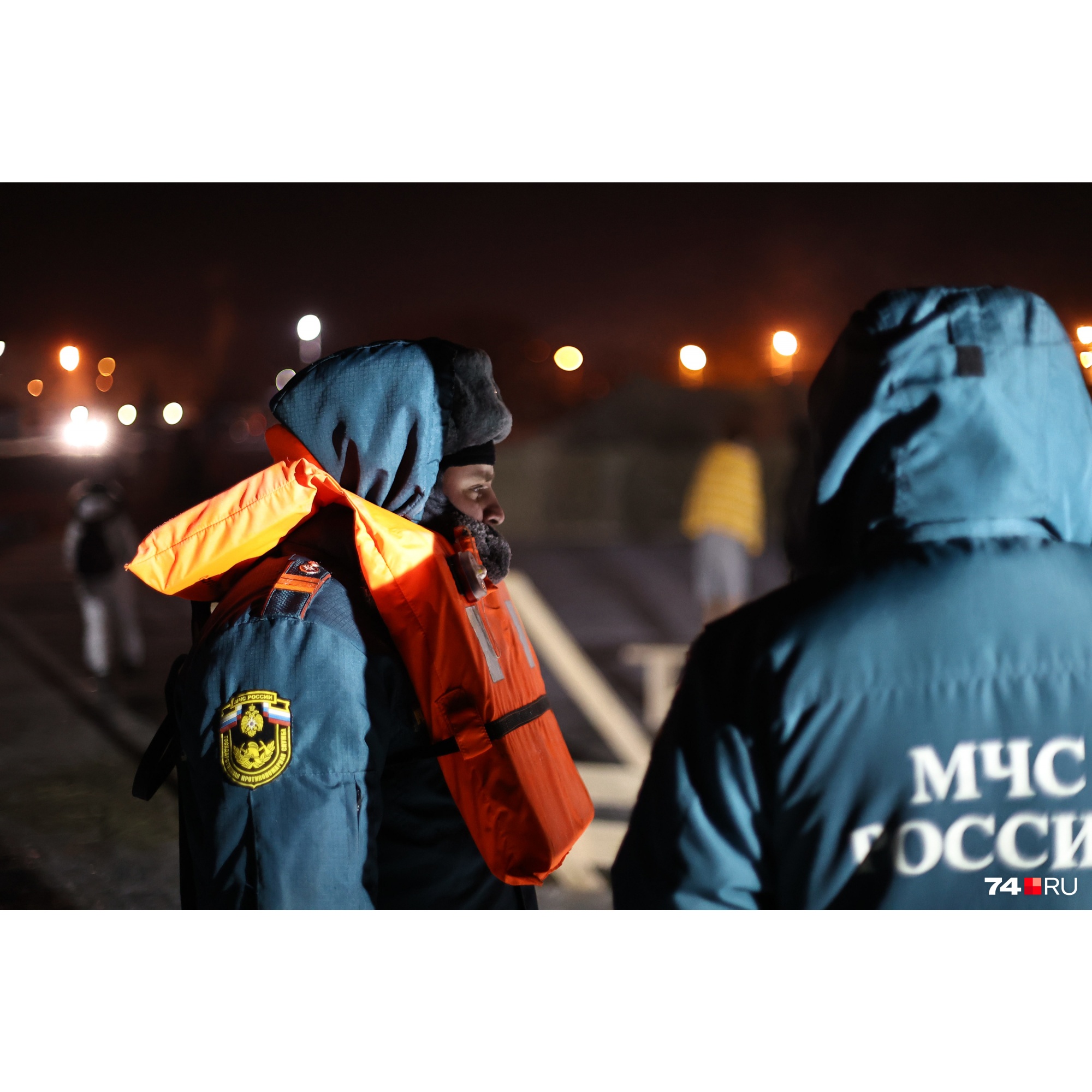 Спасатели будут следить за безопасностью возле купелей весь день Спасатели будут следить за безопасностью возле купелей весь день