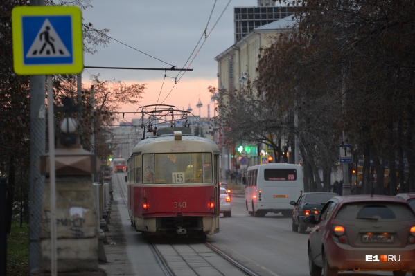 Екатеринбург старобалтачево машина