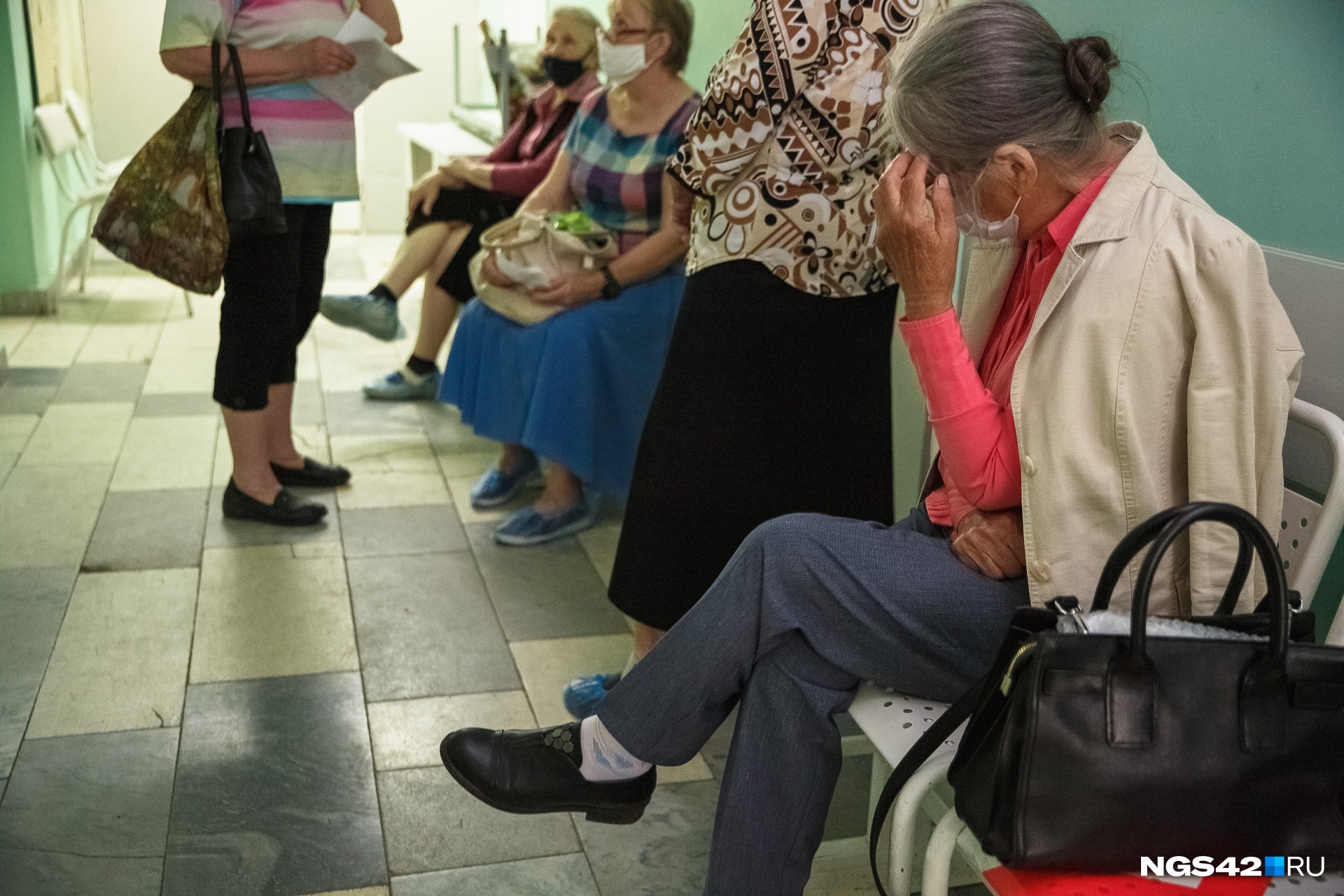 Иркутские поликлиники проведут день открытых дверей для пенсионеров
