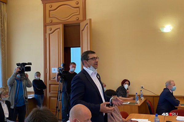 Роман Сергеечев был одним из двух кандидатов на пост мэра Кургана Роман Сергеечев был одним из двух кандидатов на пост мэра Кургана