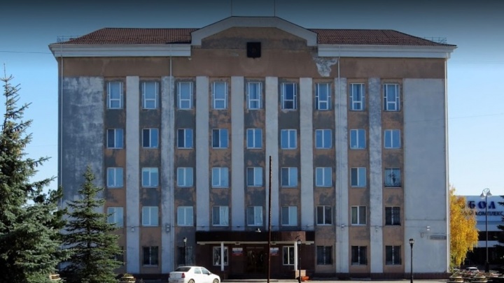 Ремонтники здания мэрии Тобольска не получили зарплату
