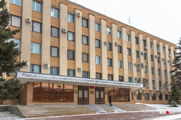 В ГУ МВД по Самарской области тоже проверят действия полицейского параллельно со следствием В ГУ МВД по Самарской области тоже проверят действия полицейского параллельно со следствием