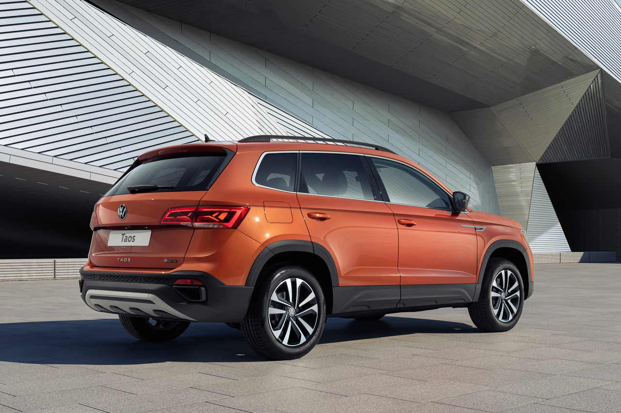 С такого ракурса видны общие черты со Skoda Karoq С такого ракурса видны общие черты со Skoda Karoq