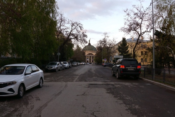 Пешеходных экскурсий будет всего три Пешеходных экскурсий будет всего три