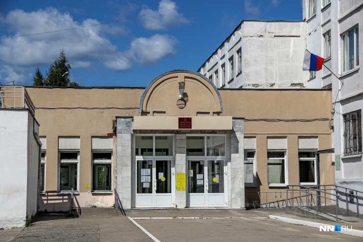 Школа <nobr class="_">№ 103</nobr> находится на Верхне-Печерской улице Школа <nobr class="_">№ 103</nobr> находится на Верхне-Печерской улице