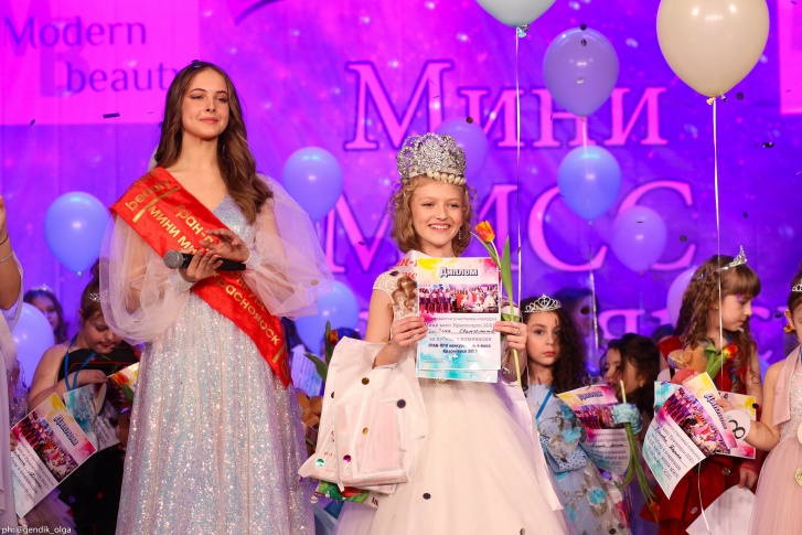 Гран-при получила Евангелина Скобина — девочка учится в музыкальной школе и учится на одни пятерки Гран-при получила Евангелина Скобина — девочка учится в музыкальной школе и учится на одни пятерки