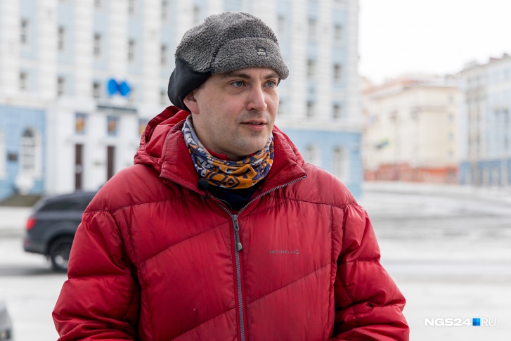 Если бы Василий Рябинин год назад не устроился в только что открытый отдел Росприроднадзора, то, возможно, мир бы не узнал про разлив Если бы Василий Рябинин год назад не устроился в только что открытый отдел Росприроднадзора, то, возможно, мир бы не узнал про разлив