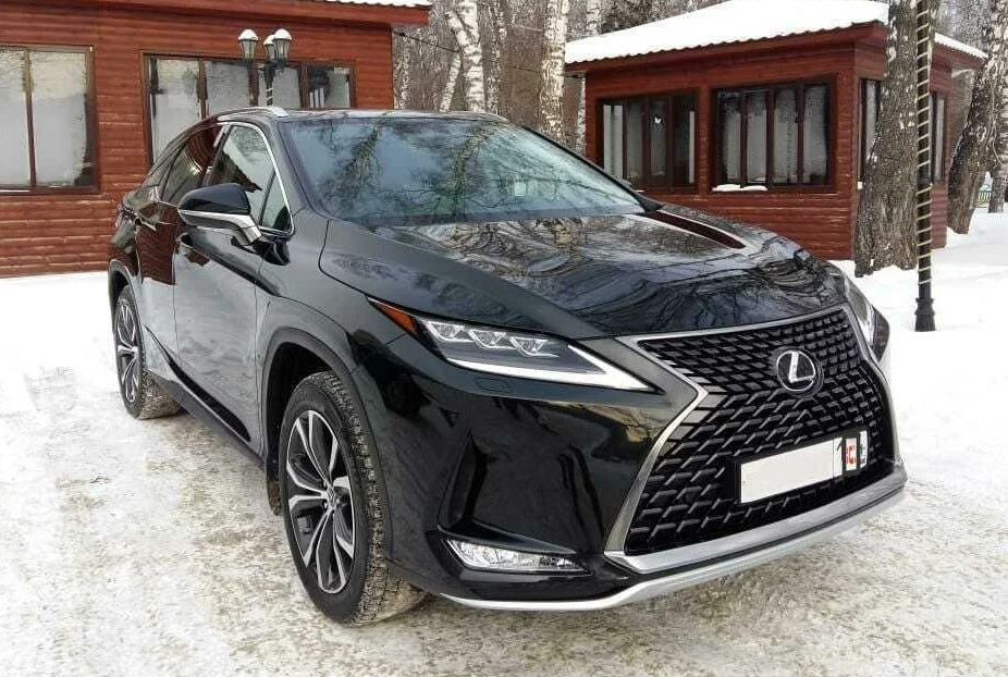 Lexus RX проехал всего <nobr class="_">8000 км</nobr> Lexus RX проехал всего <nobr class="_">8000 км</nobr>