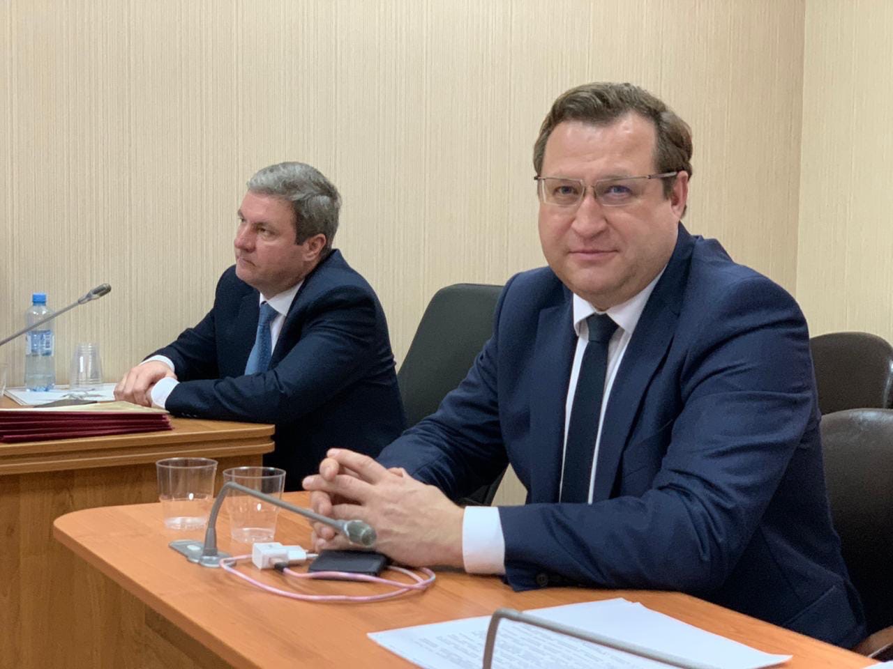 Забавно, что, пока Дмитрий Юрков <a href="https://vk.com/wall17706356_7316" class="_ io-leave-page" target="_blank">публикует посты</a> с осуждением митингов оппозиции, его старшая дочь в соцсетях репостит записи штаба Навального Забавно, что, пока Дмитрий Юрков <a href="https://vk.com/wall17706356_7316" class="_ io-leave-page" target="_blank">публикует посты</a> с осуждением митингов оппозиции, его старшая дочь в соцсетях репостит записи штаба Навального