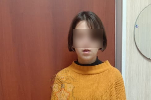 Елизавета ушла в школу во вторник, но на занятиях так и не появилась. Домой она тоже не пришла Елизавета ушла в школу во вторник, но на занятиях так и не появилась. Домой она тоже не пришла