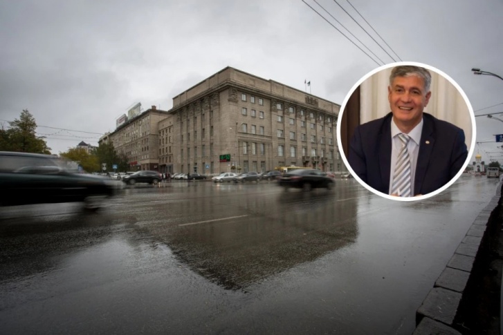 Константин Васильев был назначен <nobr class="_">1 октября</nobr> на должность главы департамента транспорта Константин Васильев был назначен <nobr class="_">1 октября</nobr> на должность главы департамента транспорта