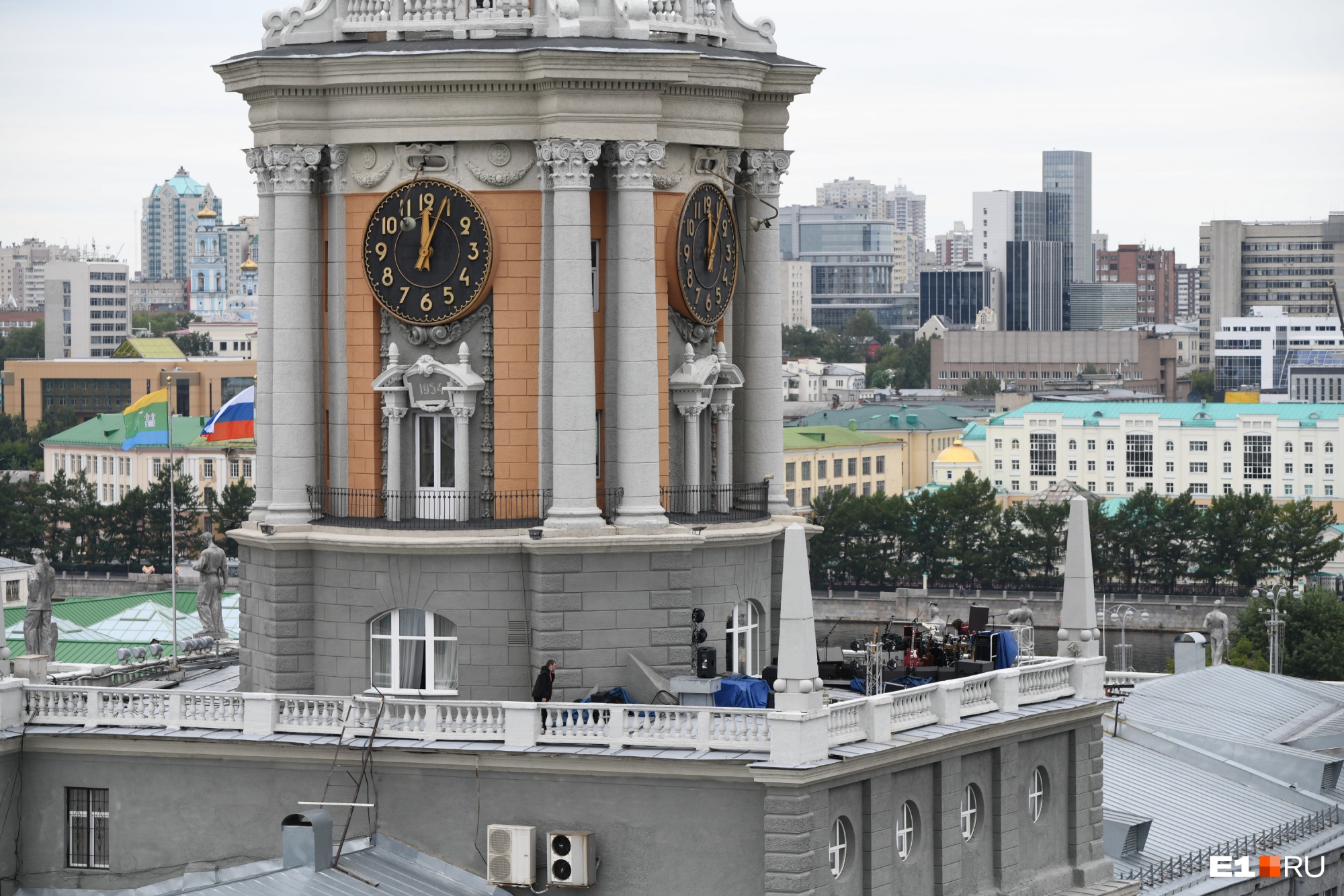 Снова в онлайн-формате: мэр Екатеринбурга отменил День города