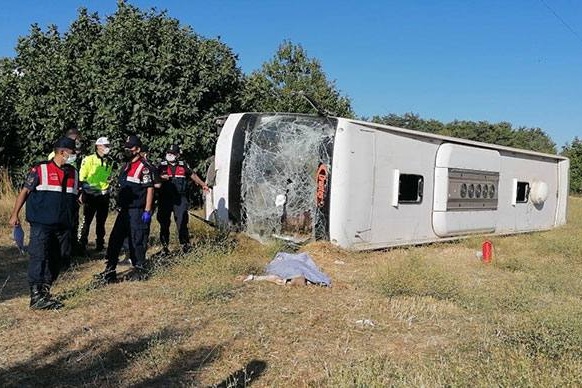 Авария произошла на <nobr class="_">13-м</nobr> километре трассы Мугла — Денизли Авария произошла на <nobr class="_">13-м</nobr> километре трассы Мугла — Денизли