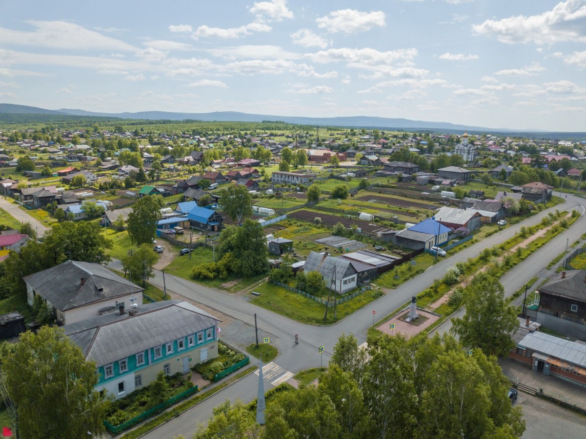 Поселок Висим — часть кластера «Гора Белая» Поселок Висим — часть кластера «Гора Белая»