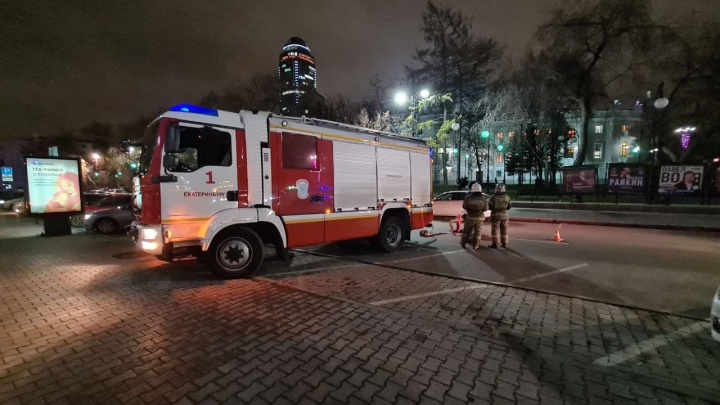 В Екатеринбурге экстренно эвакуировали Оперный театр прямо во время спектакля