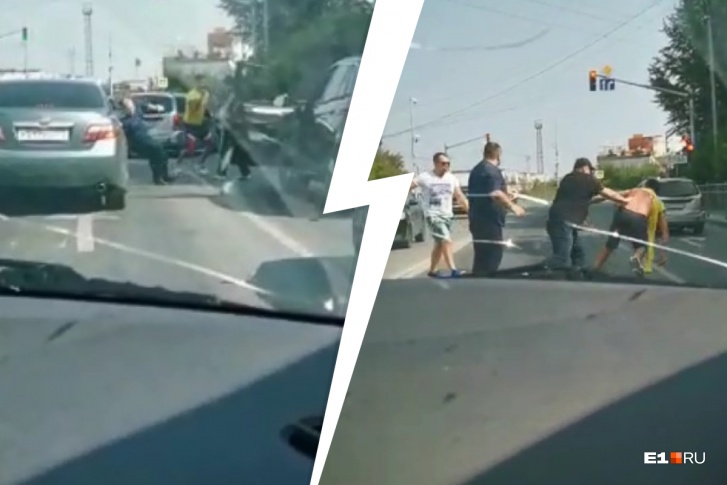 В потасовке приняли участие минимум четверо мужчин В потасовке приняли участие минимум четверо мужчин