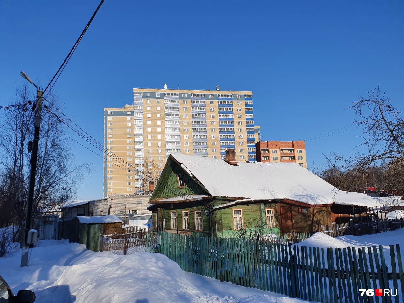 А вы бы выбрали старенький дом или новую квартиру? А вы бы выбрали старенький дом или новую квартиру?