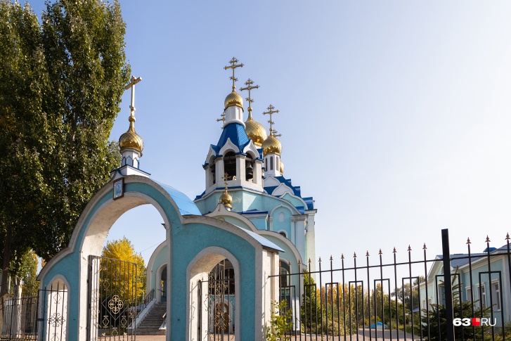 Храм работает с весны <nobr>2010 года</nobr> Храм работает с весны <nobr>2010 года</nobr>