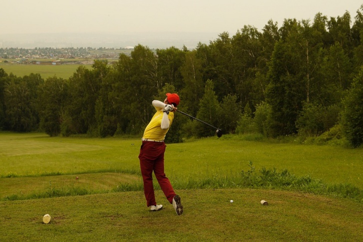 Это был первый гольф-клуб в Красноярске, он появился в 2008 году