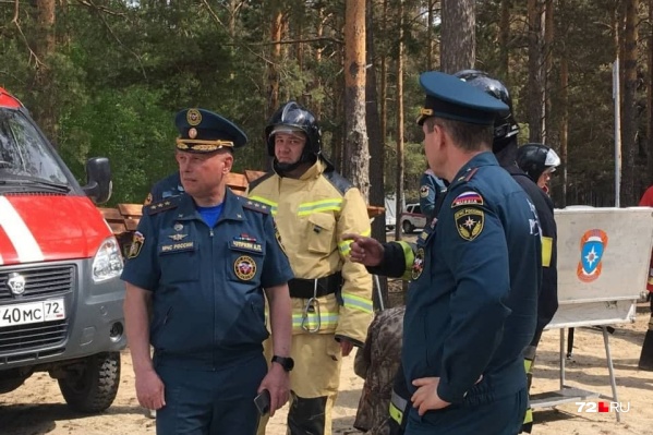 Александр Чуприян у Муллашей, где идет ликвидация лесного пожара Александр Чуприян у Муллашей, где идет ликвидация лесного пожара
