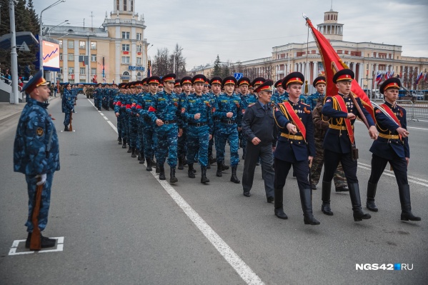 Репетиции парада были уже <nobr class="_">29 апреля</nobr> и <nobr class="_">4 мая</nobr> Репетиции парада были уже <nobr class="_">29 апреля</nobr> и <nobr class="_">4 мая</nobr>