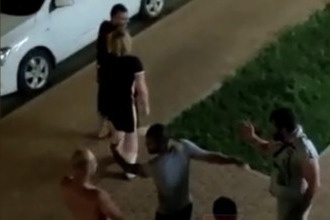В конфликте участвовали несколько человек В конфликте участвовали несколько человек