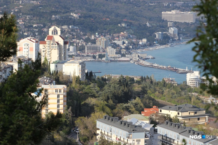 Вы когда-нибудь задумывались о том, чтобы навсегда уехать из Новосибирска? Расскажите свою позицию в комментариях к этой колонке — обсудим вместе