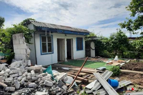 Сарай, который незаконно построил Кочьян Сарай, который незаконно построил Кочьян