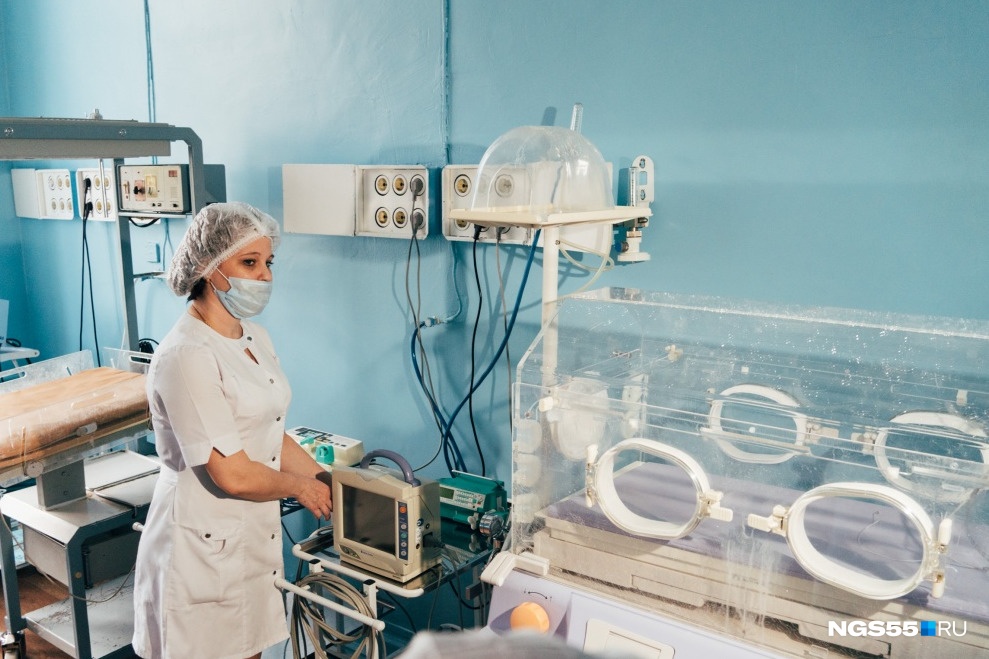 Минздрав: в 2020 году в омской больнице умерла одна беременная женщина с коронавирусом