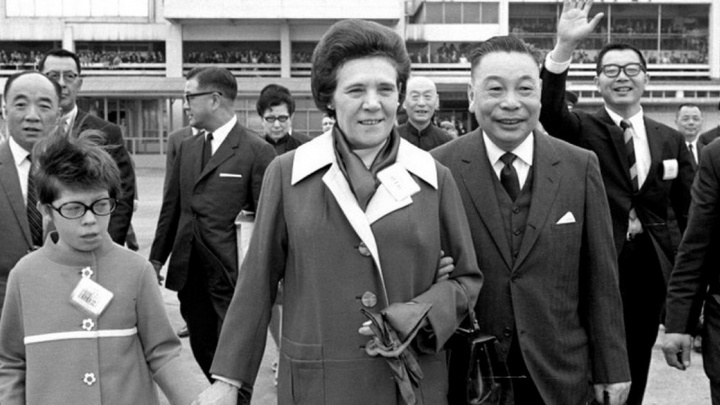 Необыкновенная история Фаины с Уралмаша: как простая станочница стала первой леди Китайской Республики