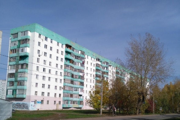 Жильцы дома по улице Магистральной буквально боятся выходить из дома Жильцы дома по улице Магистральной буквально боятся выходить из дома