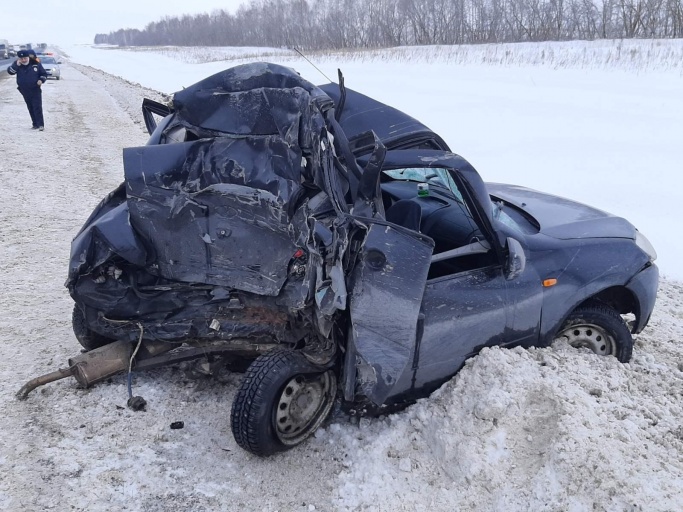 Так выглядела легковушка после аварии Так выглядела легковушка после аварии