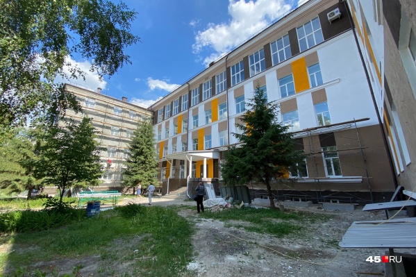 Ремонты в социальных учреждениях Кургана должны завершить до ноября Ремонты в социальных учреждениях Кургана должны завершить до ноября