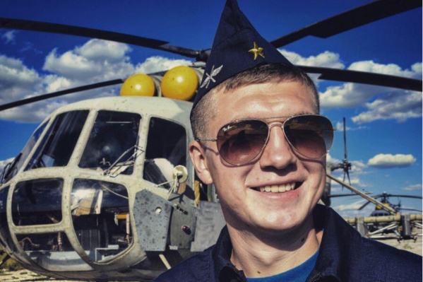 Все фотографии на странице Рамиля Сулейманова посвящены небу и его любимой работе Все фотографии на странице Рамиля Сулейманова посвящены небу и его любимой работе
