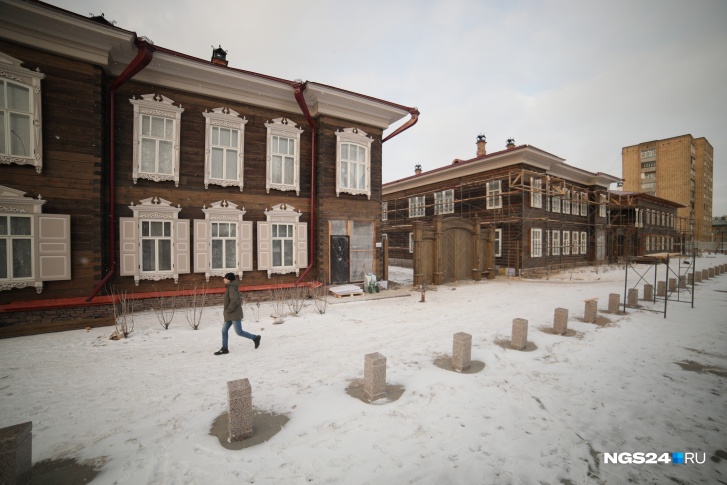 Исторический квартал в центре Красноярска демонстрирует различные архитектурные стили Исторический квартал в центре Красноярска демонстрирует различные архитектурные стили