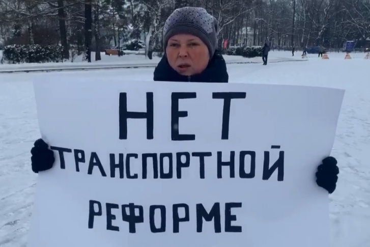 Пикетчики вышли на Советскую площадь Пикетчики вышли на Советскую площадь