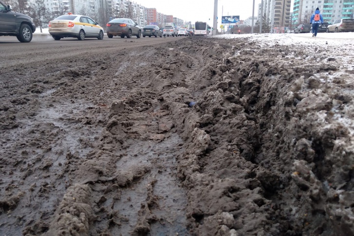 Улица 9 Мая в 10 часов утра в этот понедельник Улица 9 Мая в 10 часов утра в этот понедельник