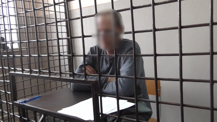 Подозреваемому в убийстве двух девочек в Киселёвске предъявили обвинение по трем статьям