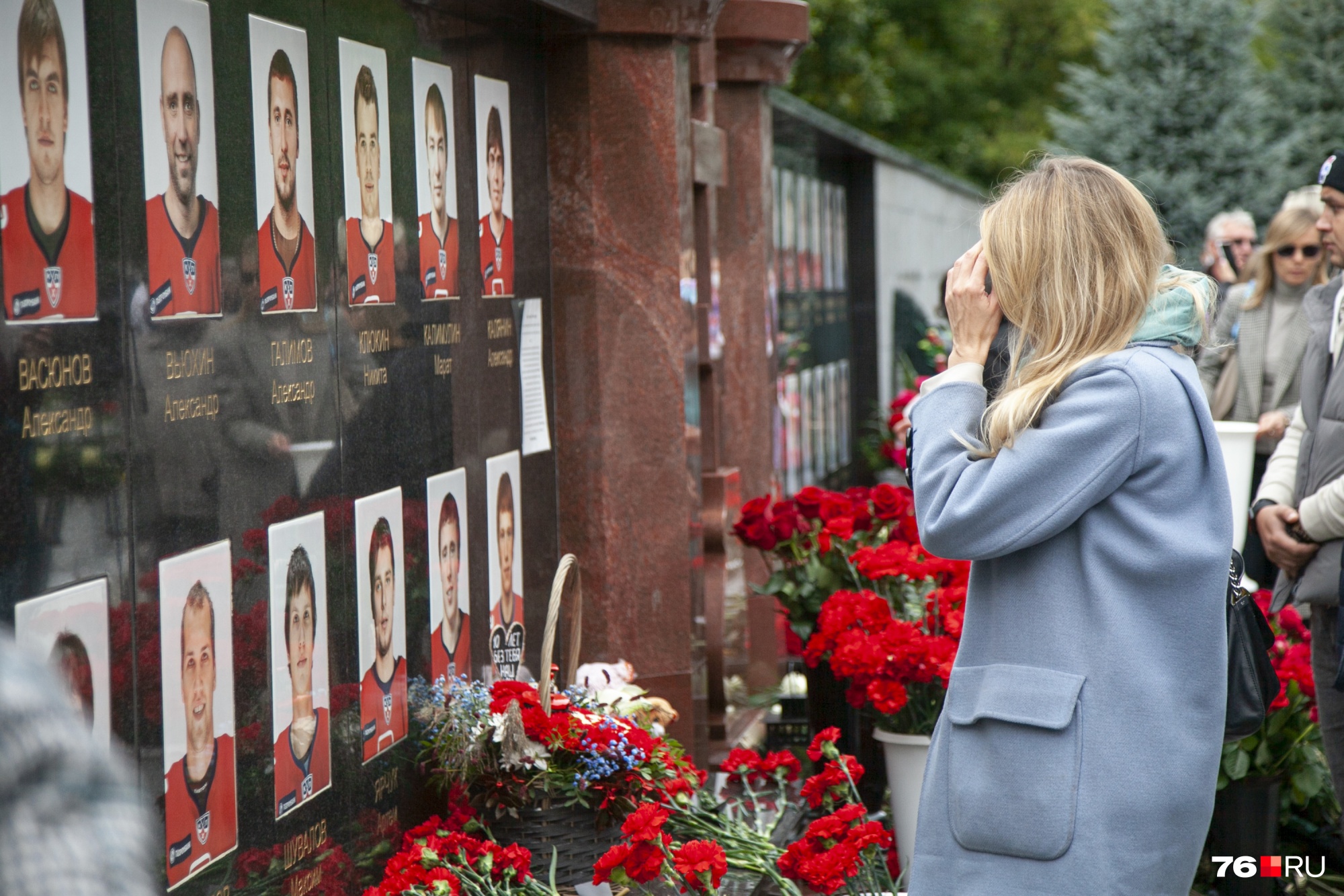Богослужения продолжились на Леонтьевском кладбище Богослужения продолжились на Леонтьевском кладбище