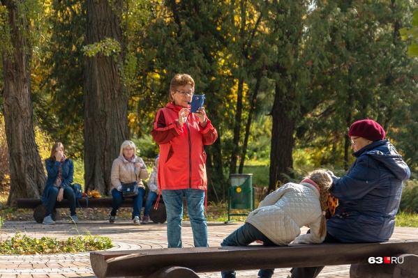 Сейчас жителей области старше <nobr class="_">65 лет</nobr> просят выходить из дома лишь в случае крайней необходимости Сейчас жителей области старше <nobr class="_">65 лет</nobr> просят выходить из дома лишь в случае крайней необходимости