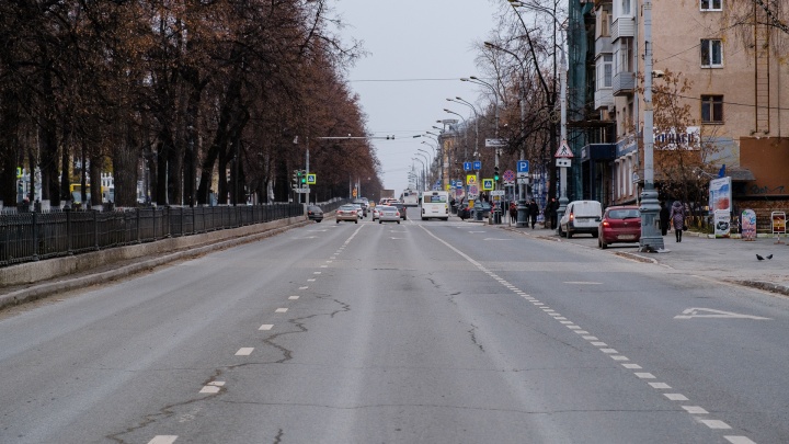 В Перми будут перекрывать движение транспорта на Комсомольском проспекте