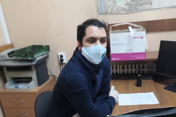 Сейчас Евгений Кочегин находится в отделе полиции <nobr class="_">№ 4</nobr> Сейчас Евгений Кочегин находится в отделе полиции <nobr class="_">№ 4</nobr>