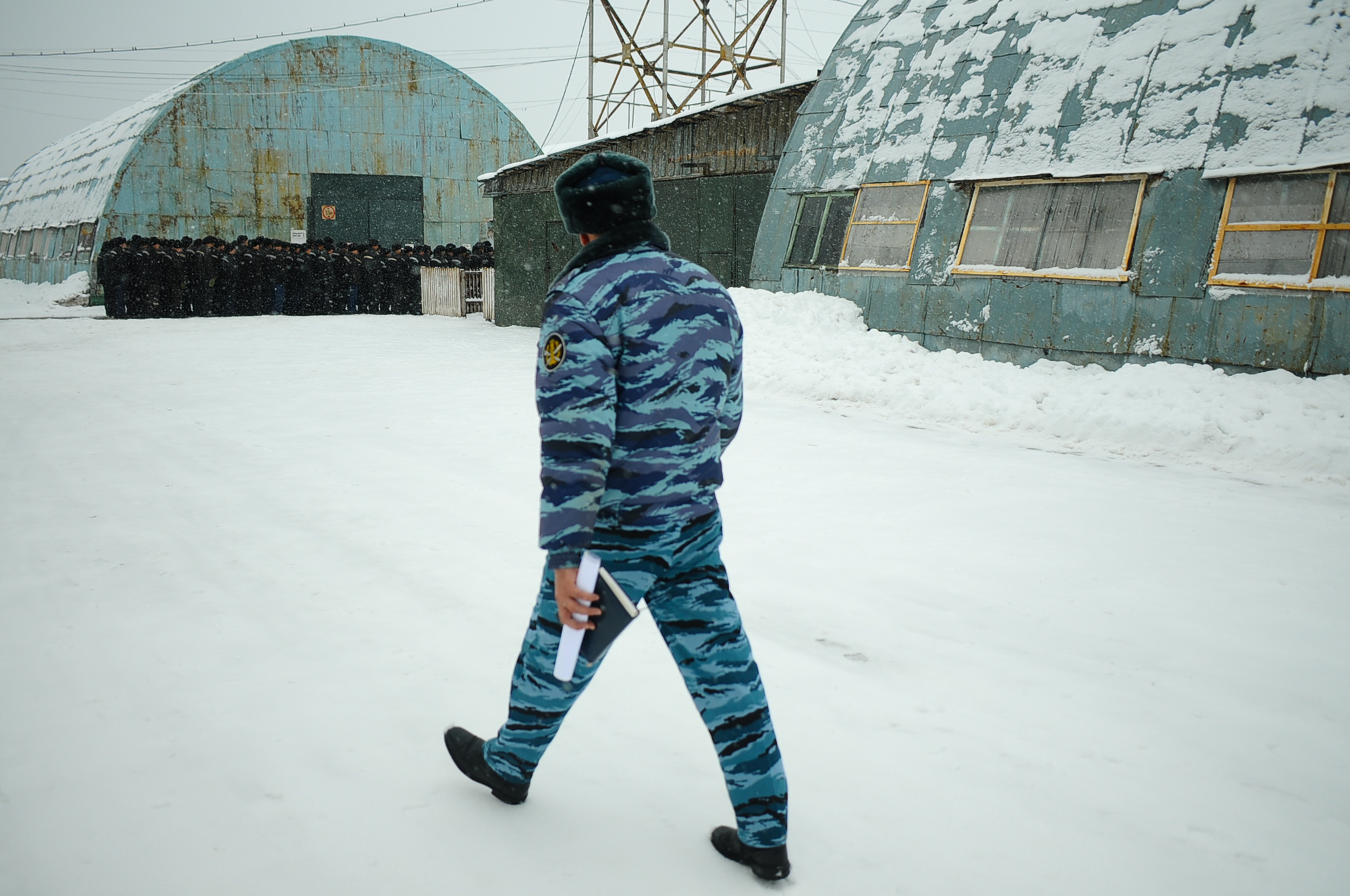 В Екатеринбурге в центре временного содержания мигрантов устроили бунт