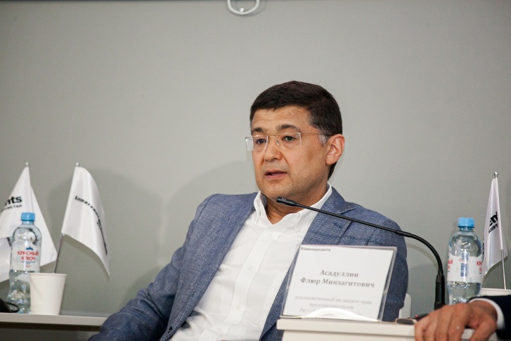 Флюр Асадуллин отметил, что жалобы от бизнесменов к нему уже поступали Флюр Асадуллин отметил, что жалобы от бизнесменов к нему уже поступали
